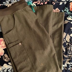 Figs Large Scrub Bottoms